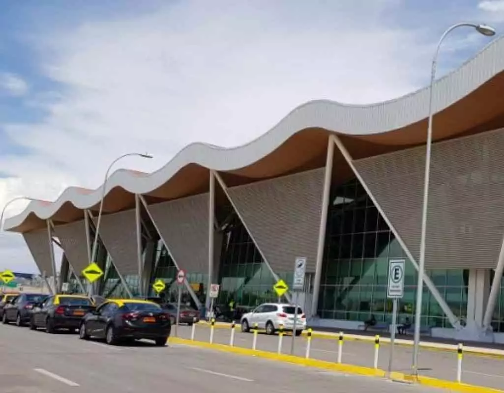  Aeroporto de Calama 